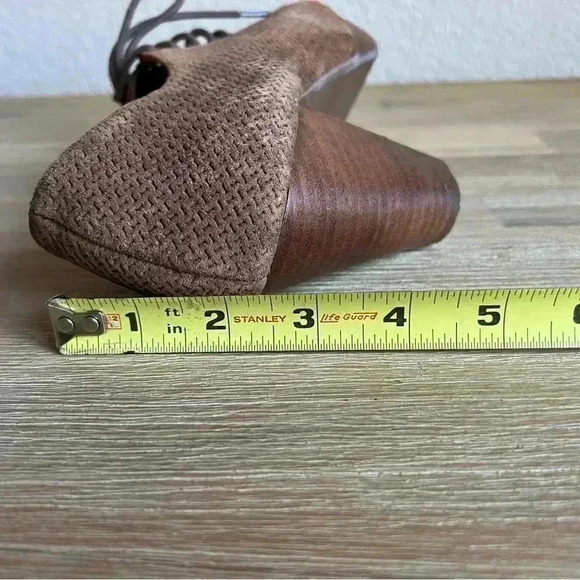 Jeffrey Campbell Anthropology Roosevelt Cone Heel Women’s Size 8 Brown Suede - Picture 11 of 11